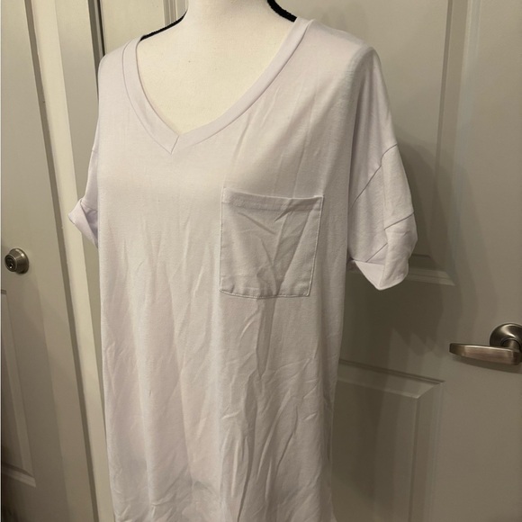 Basic white v-neck tee soft comfy classic size XL - Picture 9 of 11